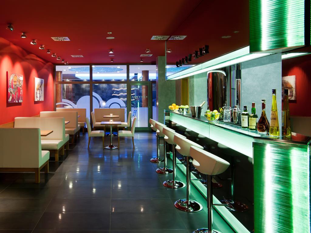 Hotel Vitality Vendryne Екстер'єр фото